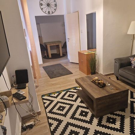 Tiny House Apartment เบลเกรด ภายนอก รูปภาพ